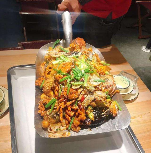 乌拉特后手抓海鲜加盟